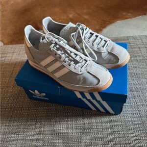 Adidas SL72 OG Gray and White Sneakers Women’s Size 6.5